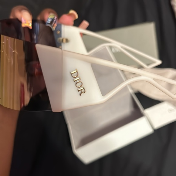 COPY - Authentic Christian Dior KaleiDiorScopic 35JOJ 3 Sunglasses - Picture 14 of 15